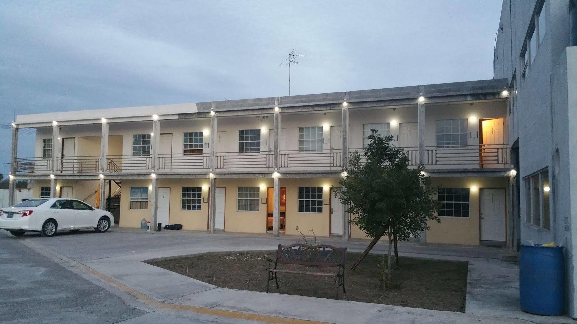 Hotel Estrella Matamoros Kültér fotó